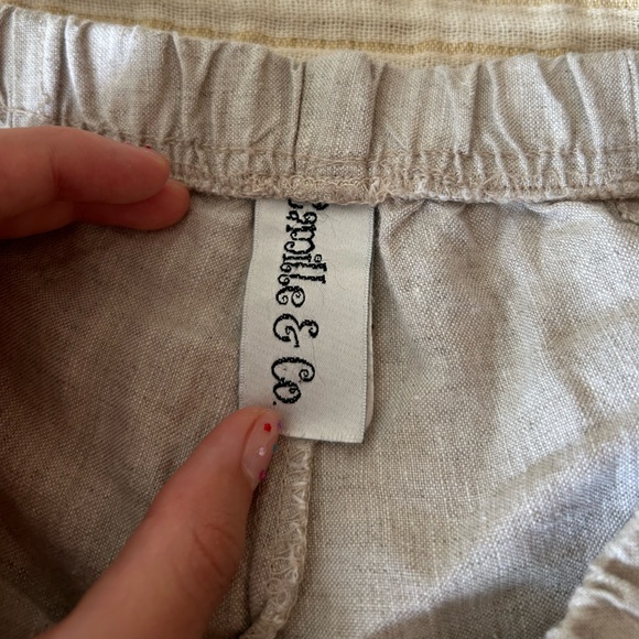 Ultra wide leg 100% linen tiered pants - Picture 3 of 4